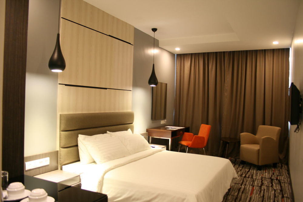 Promenade Hotel Bintulu Ngoại thất bức ảnh