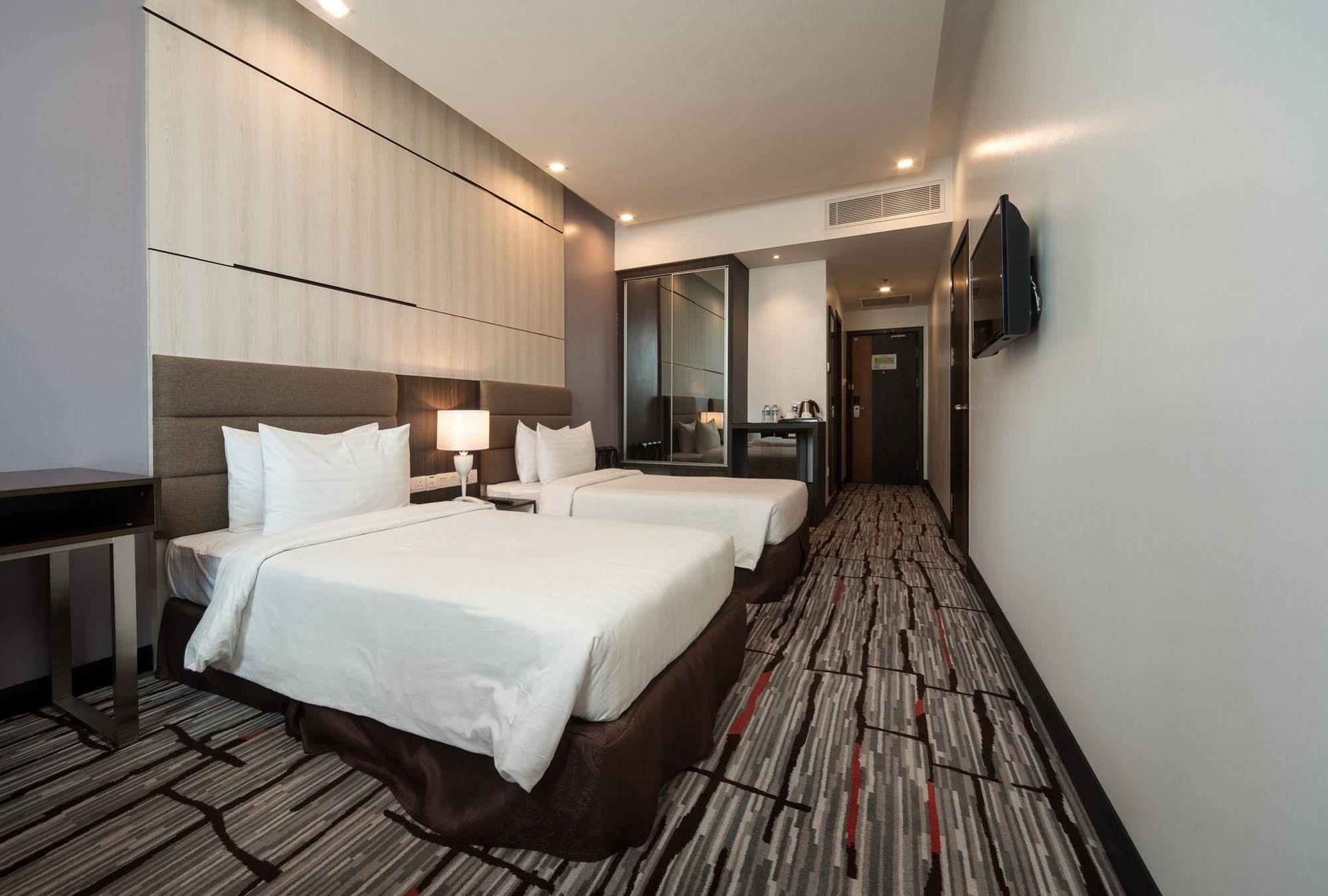 Promenade Hotel Bintulu Ngoại thất bức ảnh