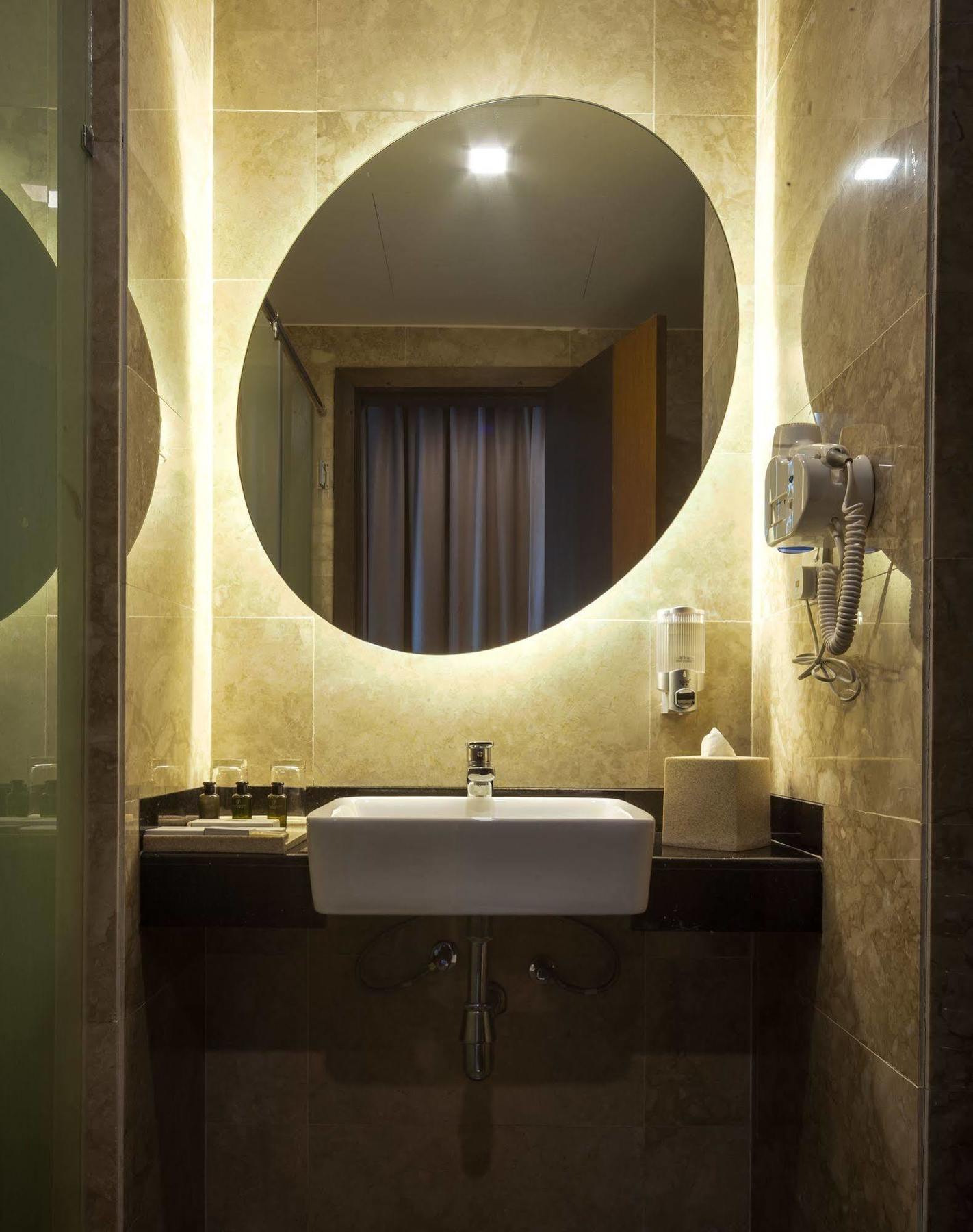 Promenade Hotel Bintulu Ngoại thất bức ảnh