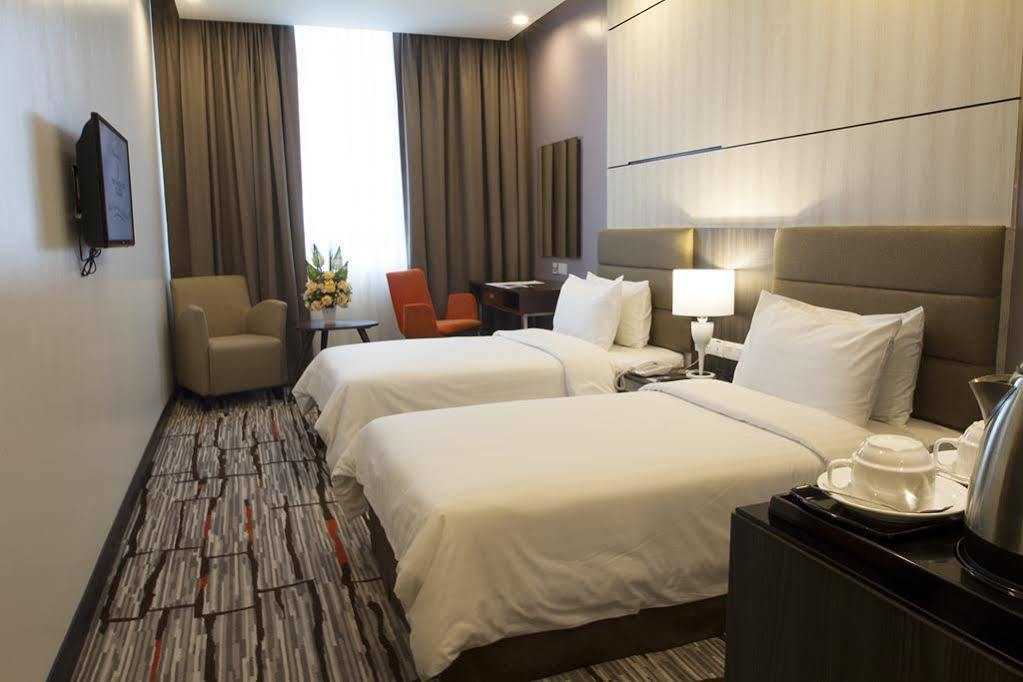 Promenade Hotel Bintulu Ngoại thất bức ảnh