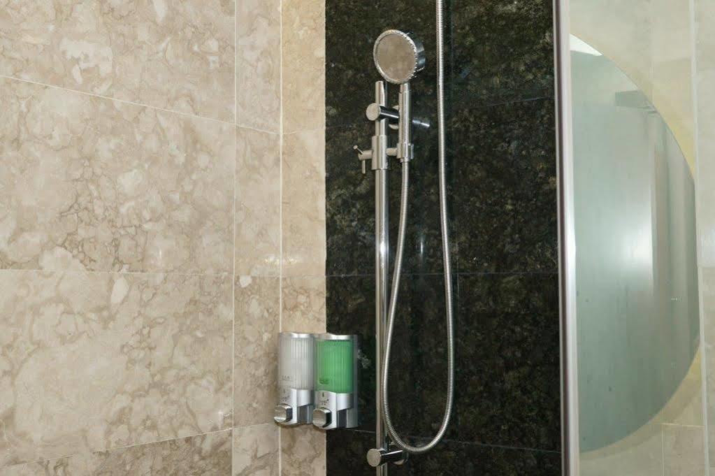 Promenade Hotel Bintulu Ngoại thất bức ảnh